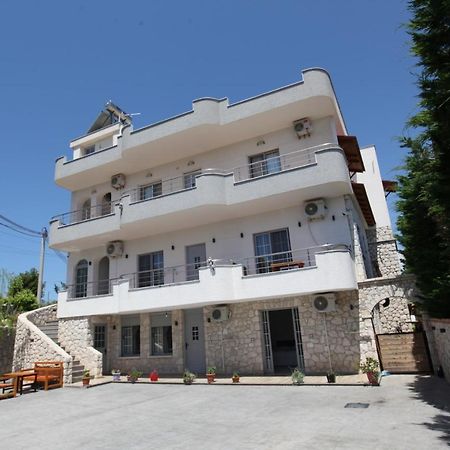 Vila Anhel Εξαμίλιο Εξωτερικό φωτογραφία