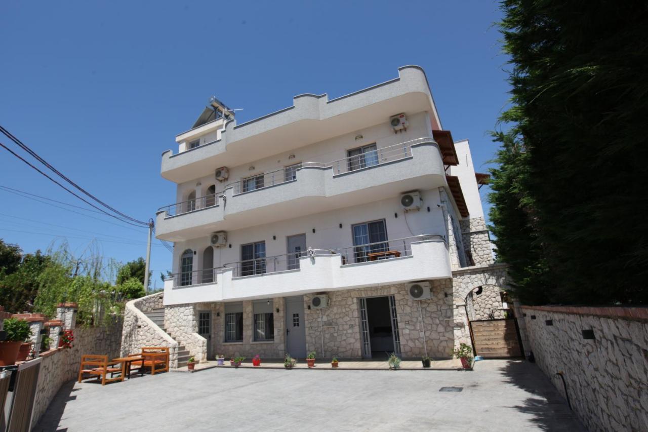 Vila Anhel Εξαμίλιο Εξωτερικό φωτογραφία