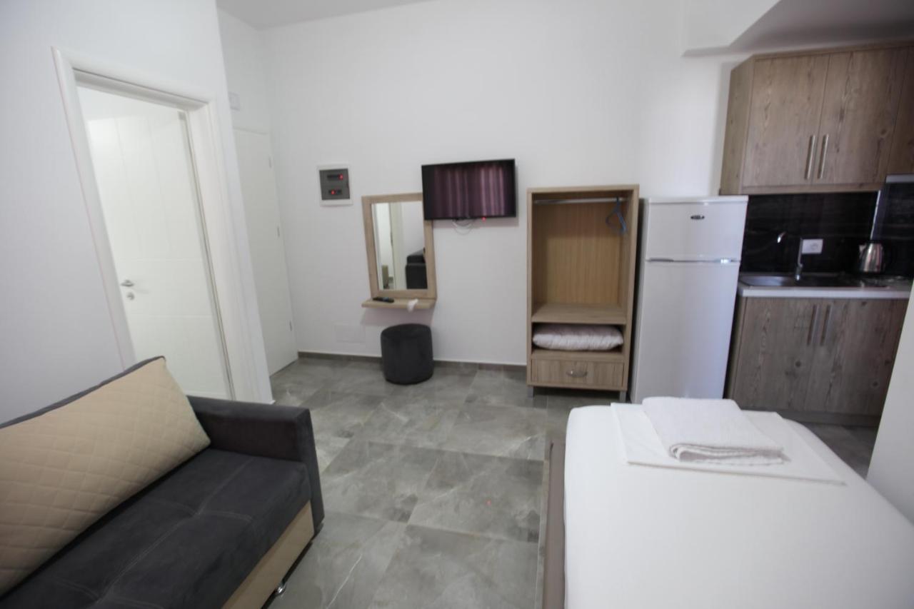 Vila Anhel Εξαμίλιο Εξωτερικό φωτογραφία