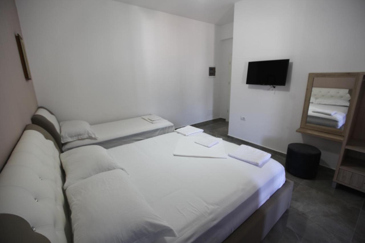 Vila Anhel Εξαμίλιο Εξωτερικό φωτογραφία