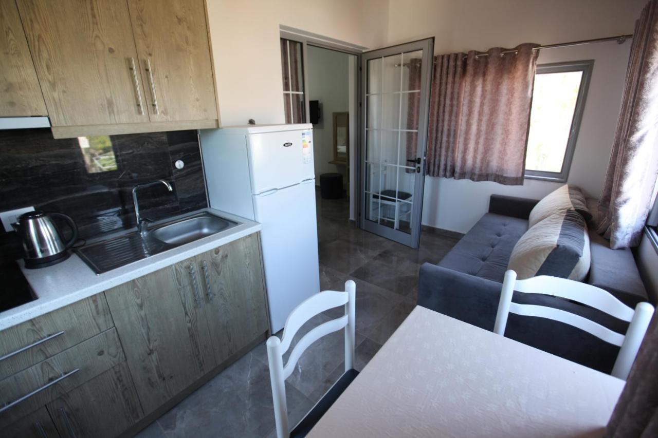 Vila Anhel Εξαμίλιο Εξωτερικό φωτογραφία