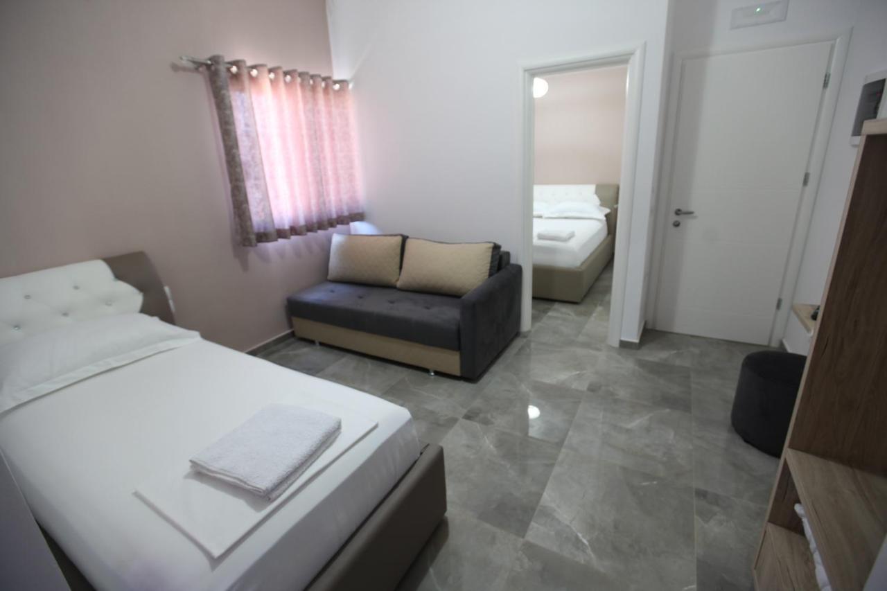 Vila Anhel Εξαμίλιο Εξωτερικό φωτογραφία