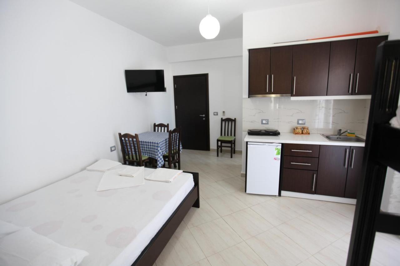 Vila Anhel Εξαμίλιο Εξωτερικό φωτογραφία